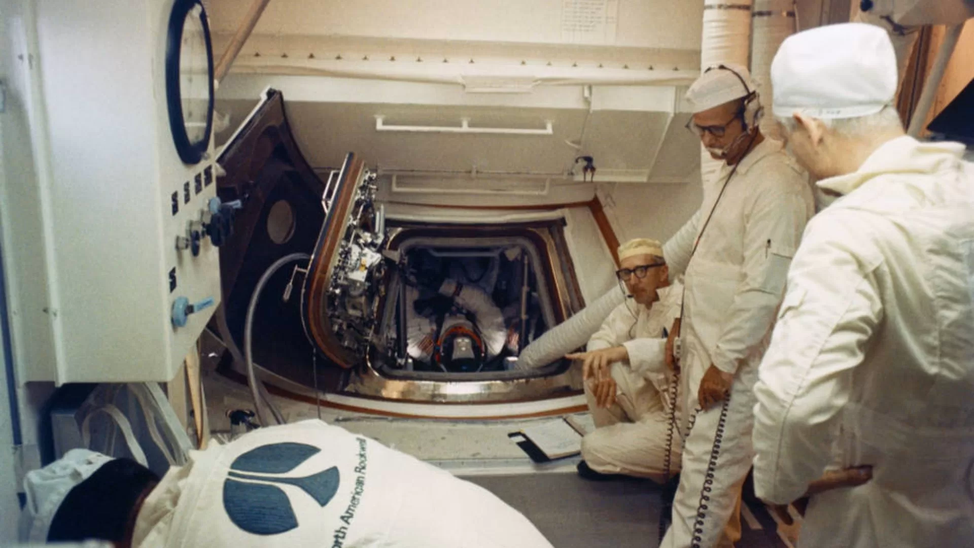 Apollo11Space - Discover The Captivating Story Of The Apollo Program ...